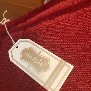 Mud Pie Ladies Cranberry Shawl